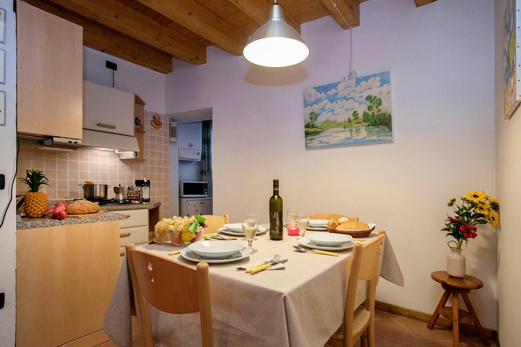 Appartamento Centro Storico Riva - Happy Rentals Eksteriør billede