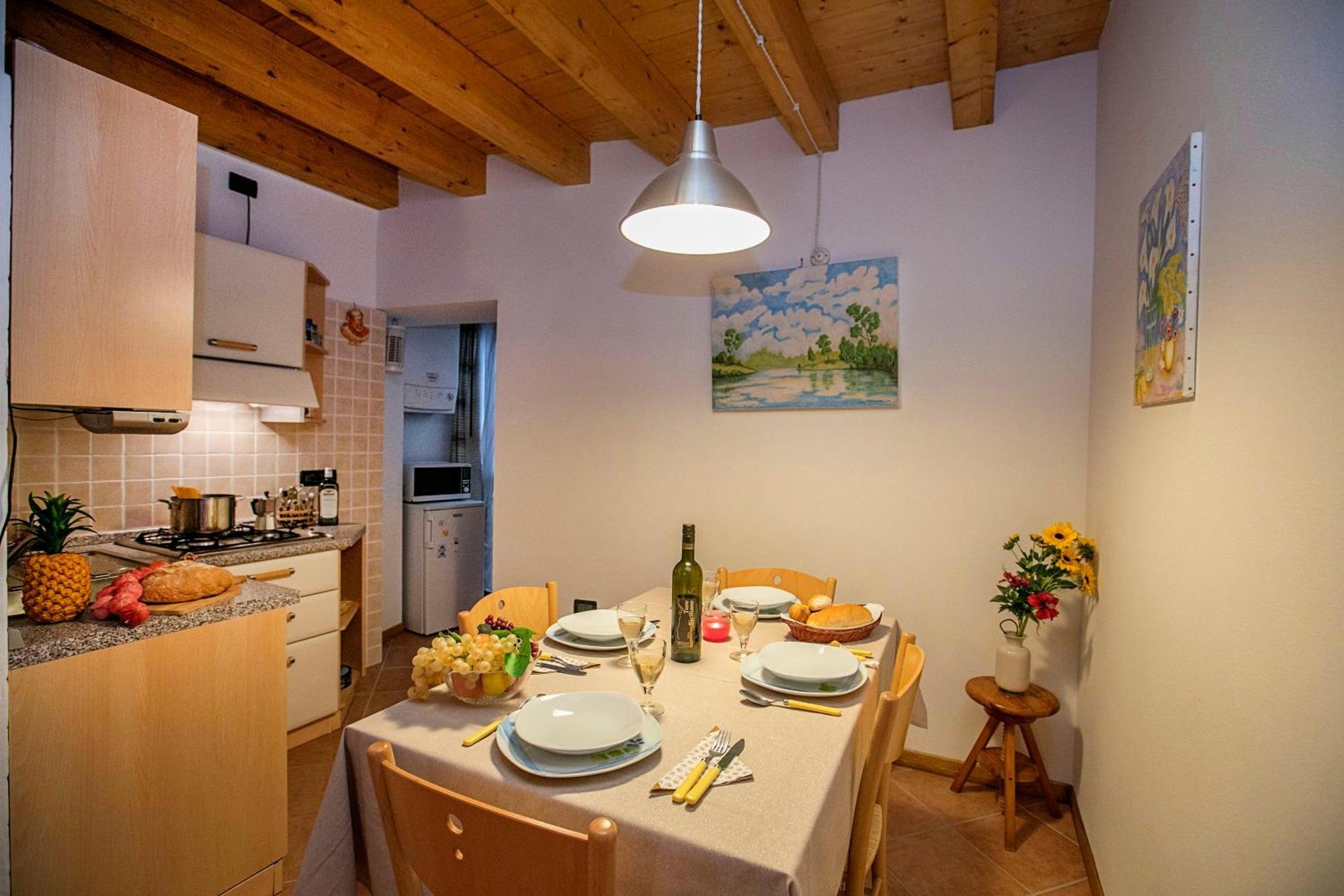 Appartamento Centro Storico Riva - Happy Rentals Eksteriør billede
